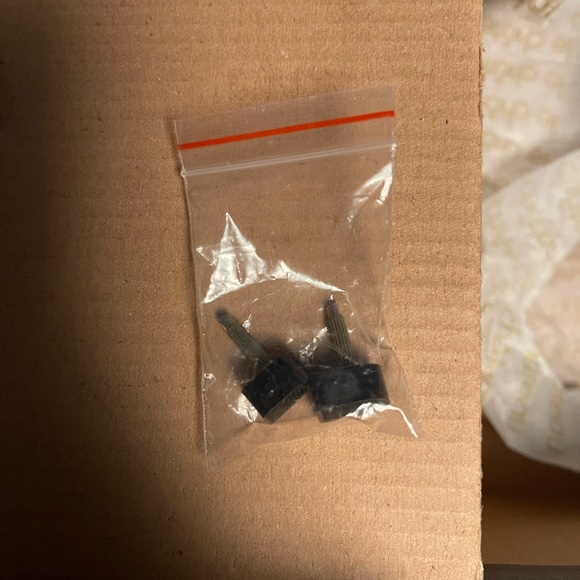 Shoes/heels - Picture 9 of 9